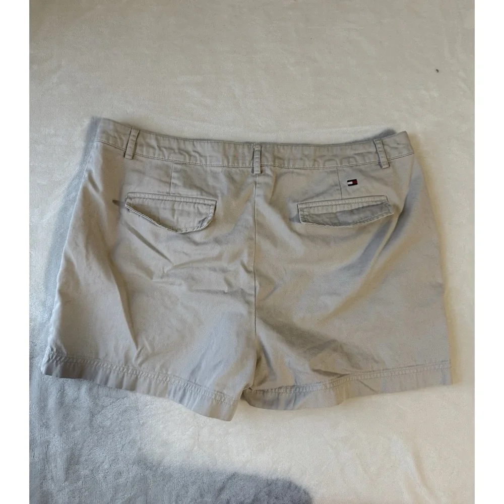 Tommy‎ Hilfiger Women's Size 14 Khaki/Tan Chino Shorts Ladies 100% Cotton Preppy